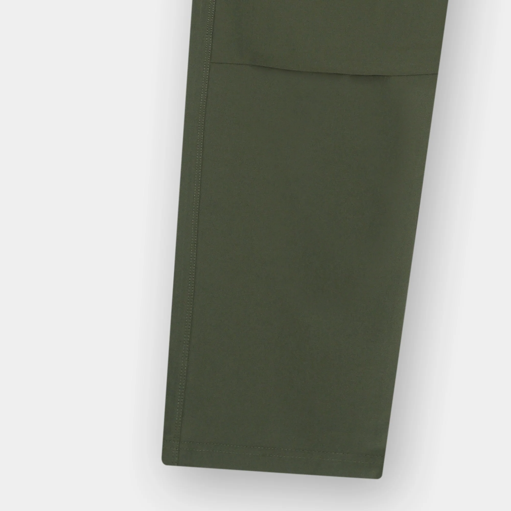 OLIVE HORIZON PANEL TROUSER - Image 4