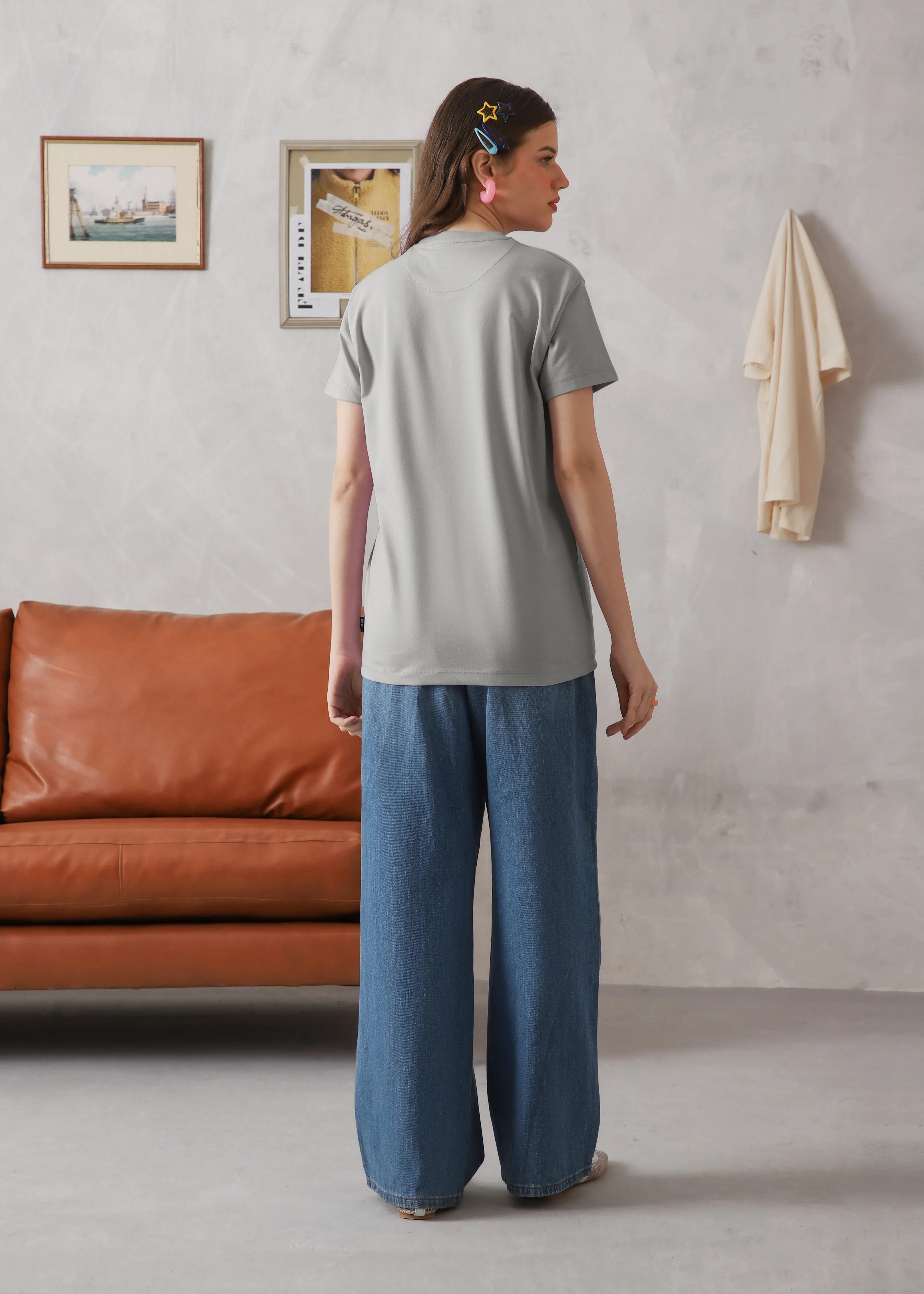 WOMEN ASH GREY TEE - Image 5