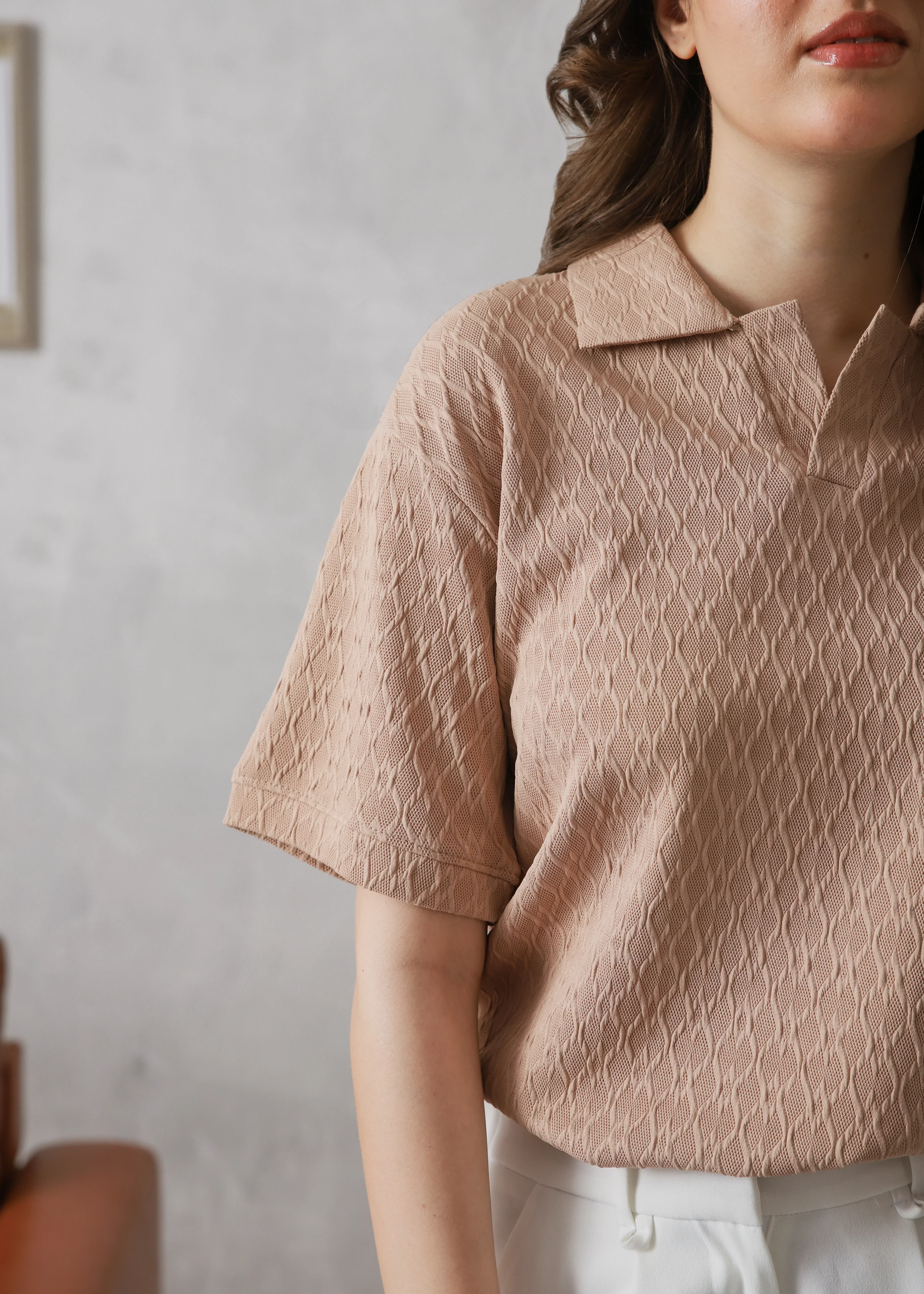 WOMEN OLD MONEY CAMEL BEIGE TEXTURED V NECK POLO - Image 3